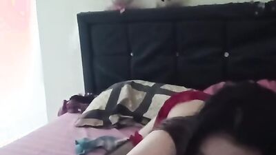 Istri Endut Ngews Pake Baju Dinas