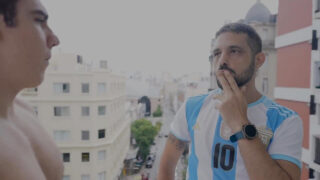 Clip de fetichismo de pies del joven amateur Julian Shul, enculado