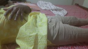 Shemale Big boobs pussy rubbing tamil