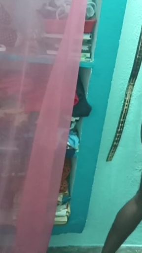 Hot desi hema aunty doing bowlojob and faking with hor boyfriend   Clip 1