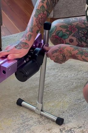 Watch Me Get Fucked by My Sex Machine and Have a Real Orgasm!