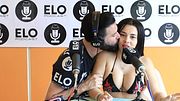 Nicole Zurich se come toda la banana 😈