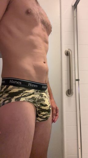 Ball lifting in briefs