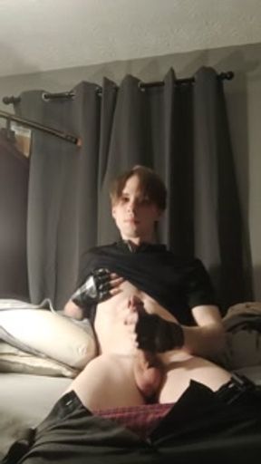LEON KENNEDY MASTURBATION SESSION - THINKING ABOUT DOMINATING YOUR TIGHT HOLES (COSPLAY)