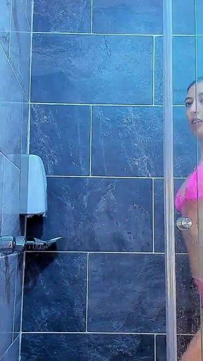 I Dance in the Shower and I Get Hot I Want You to Fuck Me Now