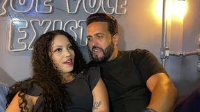 esposa faz travessuras no halloween