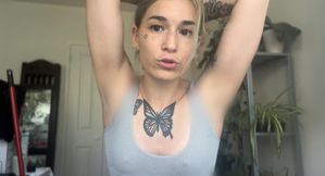Hot Brat Lets You Worship Her Stinky Armpits