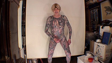 Danish Inked Porn Actor Leeharper Pinnomen Show COCK and ASSHOLE – His ASSHOLE is then FUCKED By the Long Silver DILDO and in His Cumshot He Flushes his Creamy Boy Juice Right in Front of YOUR Eyes !