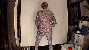 Danish Inked Porn Actor Leeharper Pinnomen Show COCK and ASSHOLE – His ASSHOLE is then FUCKED By the Long Silver DILDO and in His Cumshot He Flushes his Creamy Boy Juice Right in Front of YOUR Eyes !