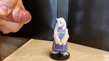 Toriel figure #1 (Undertale)