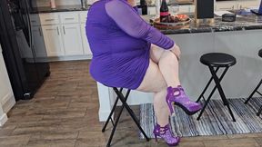 Female boss asked her maintenance man to cum inside her pussy & get her pregnant