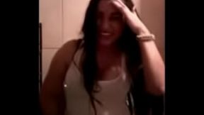 Mexicana en el ba&ntilde_o