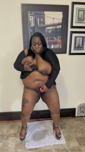 Peed & masturbated in my heels