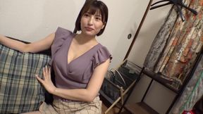 Raw Fuck G-cup Babe with a Fun Traveling Story