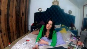 PERVERSE MilfyCalla Live teasind and Anal Stretching With funny kinky stuff p1