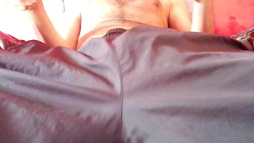 paja mañanera con dedeada de culo masaje de prostata