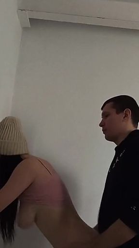 Quickly Fucked Classmate in the Stairwell and Cummed in Her Mouth