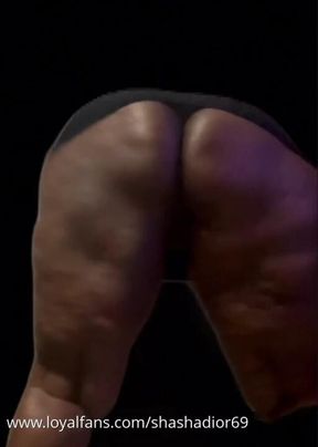 can i twerk my phat ebony ass on your face?