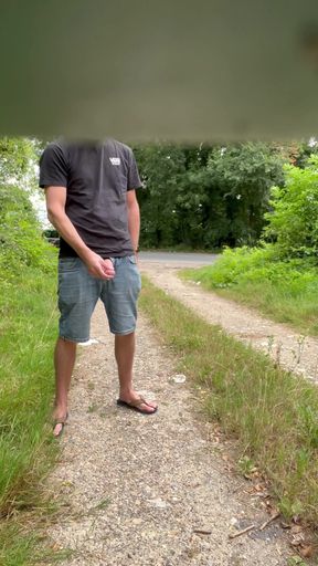 Thrilling moment from "BeENJoY - Handjob in car and huge cumshot on the side of the road in front of the cars that put!"