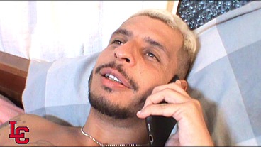 O Panqueca Queria Gozar Então Ligou Para Uma Traveca Tesuda - Layla Duarte