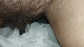 Housewife Pee