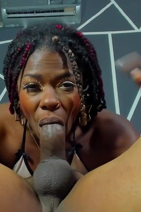 Blowjob Deep Down the Throat