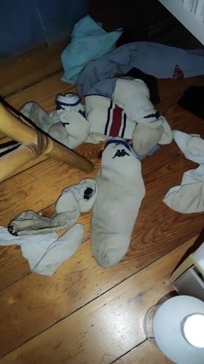 Dirtyjunkbro Doesn&#039;t Need a Toilet to Piss. He Does It Everywhere! Mega Dirt!