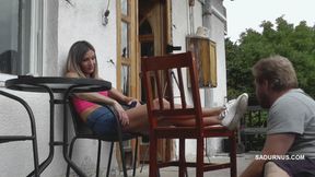 Tatjana's pause on the terrace! Sneakers mp4