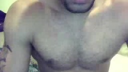 Enrique shows off everything!