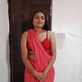 Sexy Indian House Maid Helped Her Owner to Relief the Body Pain Doing Sex