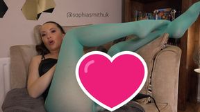 Tights Princess Drills Her Cunt