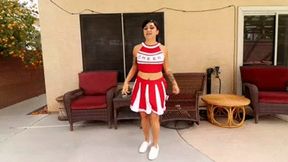 INEED2PEE Cheerleader Coach Sushii pissing her panties MP4