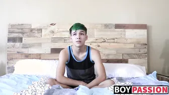 Twink Cole Patrick toys his ass and jerks to a cumshot after interview