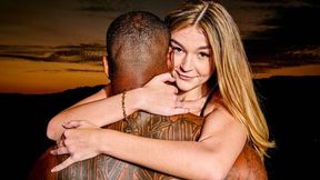 Talented Della Cate at blowjob movie