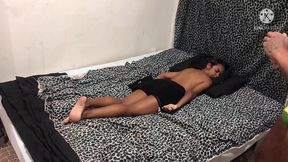 fiz uma massagem tantrica na novinha acabou em foda gozei antes da hora e fiquei com raiva kkk