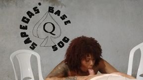 casada consolando o vizinho vascaino frustado