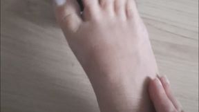 Can You Believe This Foot Size? Unlocking the FascinationVery Small Feet