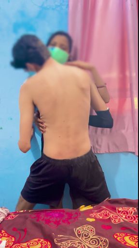 Mere boyfriend ne ghar bulakar sex kiya bahut achha laga