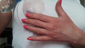 Nipples Orgasm and Cooling by Wetting My T-shirt