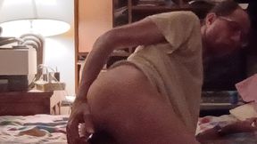 bubble booty gay fucks himself