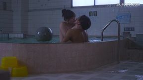 Japanese ex-office lady takes over family's public bathhouse