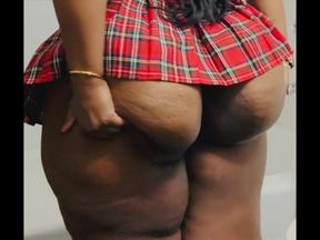 Mistress keeps it real raw, random, and gassy. Worship every release