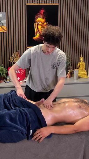 Hot straight guy gets handjob from masseur   Clip 1