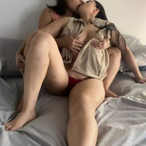 My stepsister convinces me to touch her to make her cum