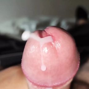 Lunch time wank in slow motion