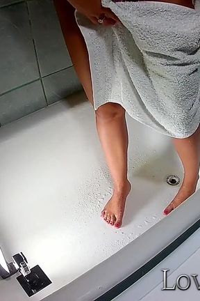 She arrives home desperate to pee, but the closet is stinky
