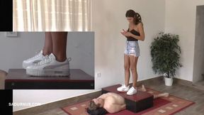 While Natasa is on the phone, the slave has an orgasm wmv A picture in a picture