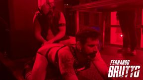 live fisting performance: brutto is fisted at horny, a party in brazil