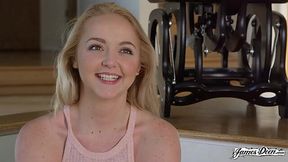 Hard cunnilingus with a pretty blonde