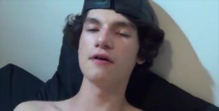 My Friend Fabieb Play with An Innocent Twink Bbl with His Xxl Cock and Creampie Him